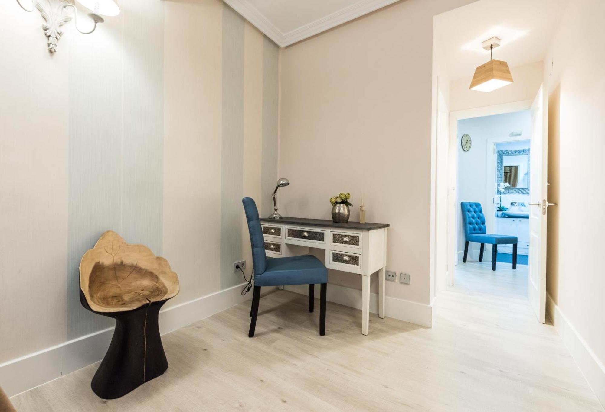 City Deluxe Apartment Мадрид Экстерьер фото