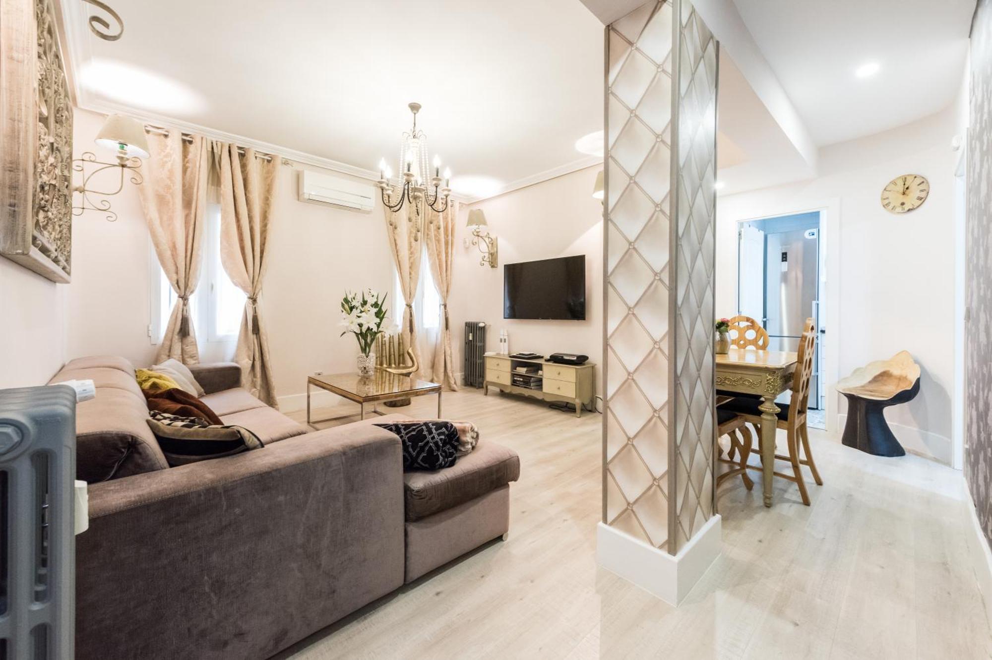 City Deluxe Apartment Мадрид Экстерьер фото